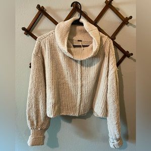 Free People soft cropped loose sweater XS
